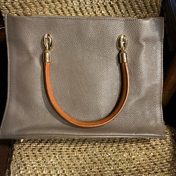 Valentina Genuine Pebble textured Leather taupe/tan color Made n Italy - Picture 8 of 10